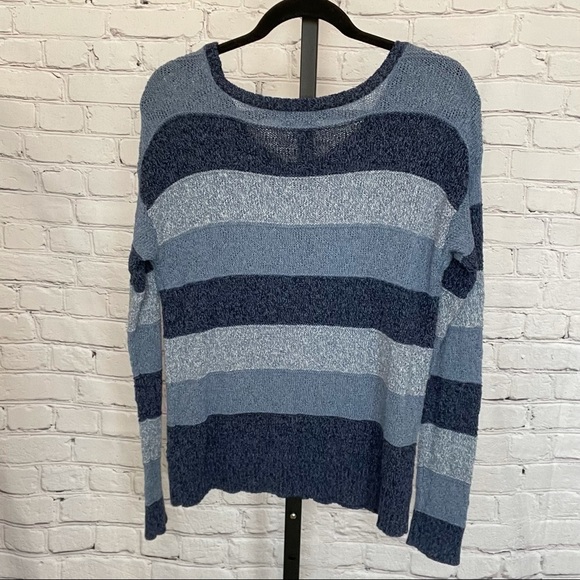 American Eagle Striped Crew neck Sweater - Picture 2 of 5